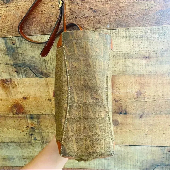 Flavi Vismano Vintage Italian Leather Crossbody - Picture 5 of 10